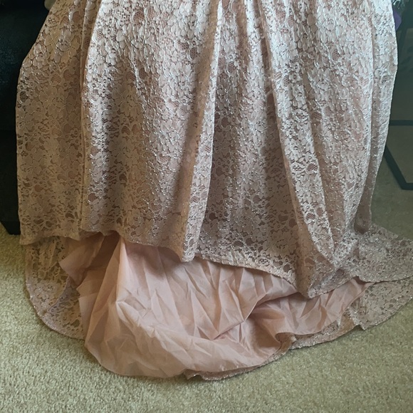 Brand new prom dress in blush pink - Picture 3 of 3